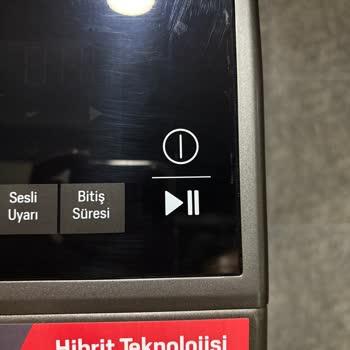 Teşhir Ürünü İstememe Rağmen Çiziklerle Dolu Ürün Geldi
