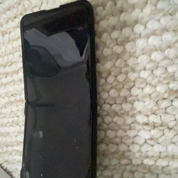 Techno Phantom Ekran Kırığı: Garanti Kapsamında Çözüm Bekliyorum