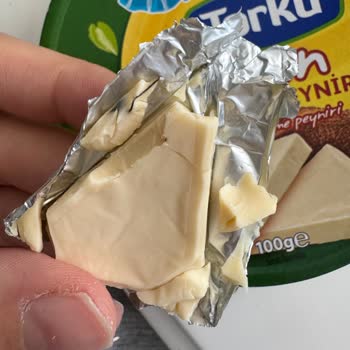 Torku Üçgen Peynirde Tel Çıkması Ve Güven Sorunu