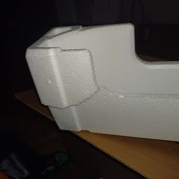 Güreller Elektronik Teslimatta Hasarlı TV Ve Yetersiz Destek!