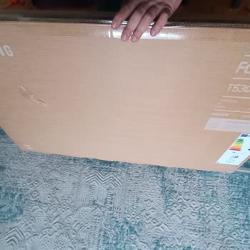 Güreller Elektronik Teslimatta Hasarlı TV Ve Yetersiz Destek!