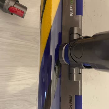Dyson V12 Lazer Başlık Sorunu