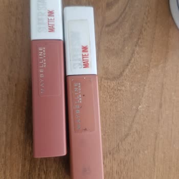 Maybelline Ruj Renk Değişikliği Sorunu