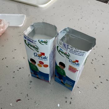 Küflü Çocuk Sütü: Sağlık Riski Ve Hijyen Eksikliği