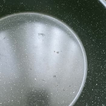 Taç Tencere Kalite Sorunu Ve İletişimsizlik