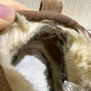 Ugg Botların Yünü Eridi, Çözüm Yok