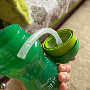 Philips Avent Pipetli Bardak Koku Sorunu