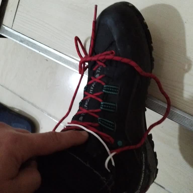 North Face Boots Laces Broke After Minimal Use, Replacement Unavailable