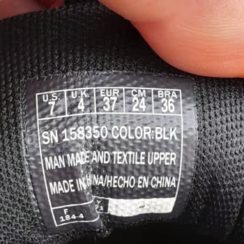 Skechers Ayakkabıda Beklenmedik Deformasyon