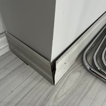 Ok İnşaat Her Yerinde Bir Pürüz Olan Ev Teslim Etti