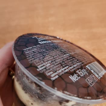 BİM'den Alınan Özsüt Tiramisu Ürününde Kalite Problemi