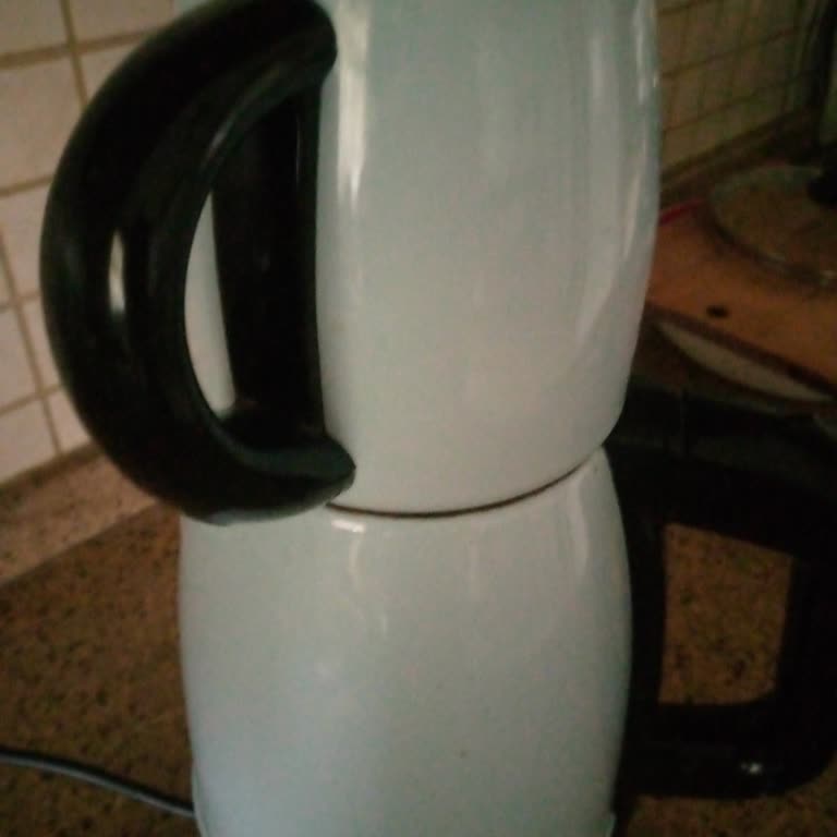 Çay Makinesi Arızası Ve Yetersiz Müşteri Hizmeti