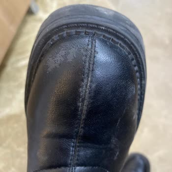 Aldığım Botlar Kısa Sürede Mahvoldu