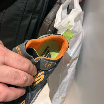 Skechers Çocuk Ayakkabısında Kalite Sorunu Ve Boyner'in İlgisizliği