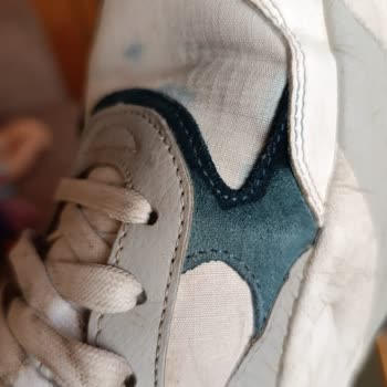 Puma Ayakkabıda Boya Akması Sorunu