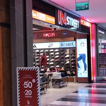 Üretim Hatası: Ayakkabımın Topuk Kısmı Açıldı!