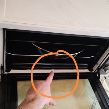 Bosch Fırın İlk Kullanımda Boyası Döküldü Servis İlgisiz