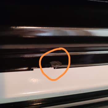 Bosch Fırın İlk Kullanımda Boyası Döküldü Servis İlgisiz