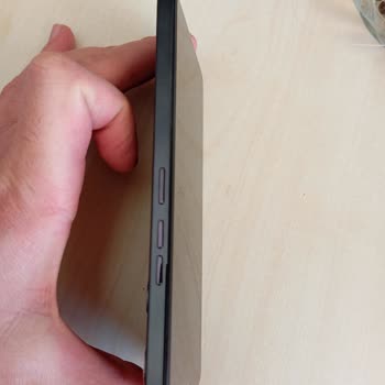 Tekno Camon 20 Pro Telefonumun Sürekli Kapanma Sorunu Ve Garanti Mağduriyeti