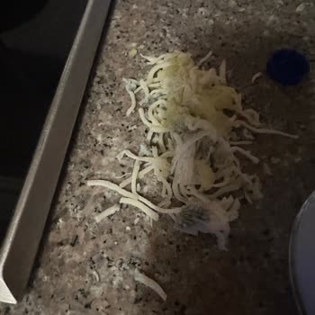 Küflenmiş Peynirle Sağlığımızı Tehdit Eden Online Sipariş