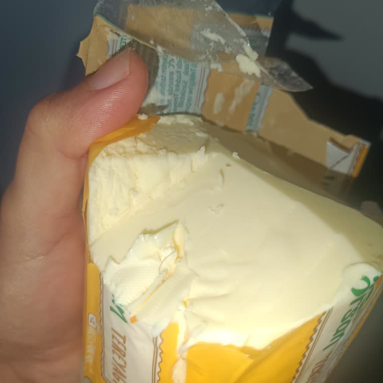 Yörsan Tereyağında Beklenmedik Sürpriz: Kıl Problemi