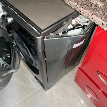 LG Çamaşır Makinesi Patlaması Ve Sonrası