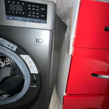 LG Çamaşır Makinesi Patlaması Ve Sonrası