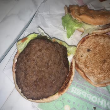 Burger King'den Gelen Buz Gibi Ve Kurtlu Whopper Şoku