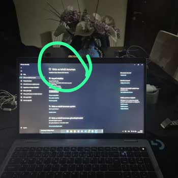 Dell Latitude 5540 Panel Sorunları İçin Acil Destek İsteği