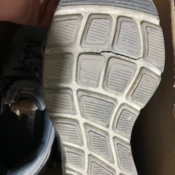 Skechers Ayakkabının Taban Sorunu Ve Trendyol'un İlgisizliği