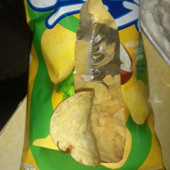 A101 Kocaeli Şubesinde Böcekli Cips Skandalı!