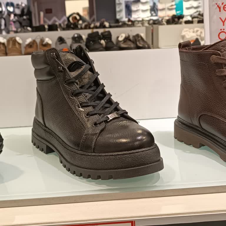 FLO Mağazasında Etiket Fiyatı Uyuşmazlığı