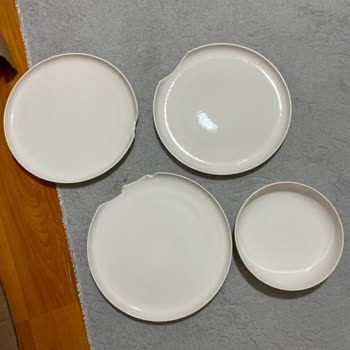 Madame Coco'dan Aldığım Yemek Takımında Eksik Ve Kırık Parçalar