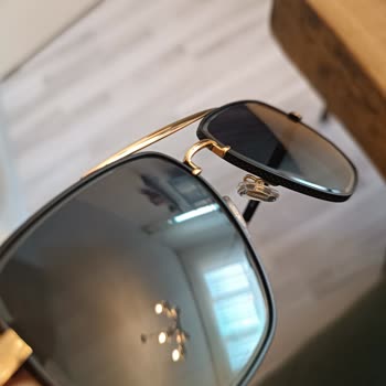 Atasun Optik'ten Gelen Çizik Ve Yamuk Gözlük Şoku