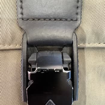Tumi Bag Buckle Paint Wore Off After 3 Months – Poor Customer Service