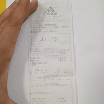 Adidas Ayakkabıda 15 Gün İçinde Yıpranma Sorunu