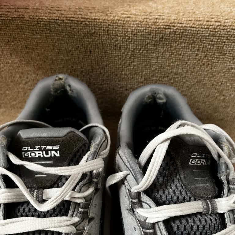 Skechers Ayakkabıda 1 Yıl Dolmadan Yırtılma Ve Garanti Sorunu