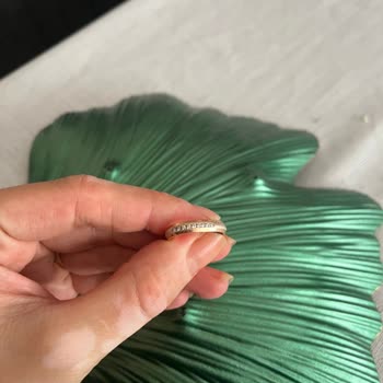 Zen Diamond Ehering deformiert trotz normaler Nutzung und keine Lösung angeboten