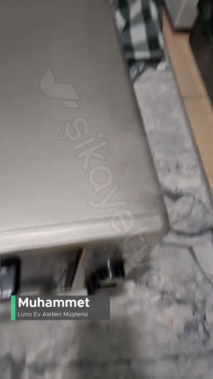 Luno Mini Fırın Dışarıya Buhar Veriyor! videonun kapak resmi