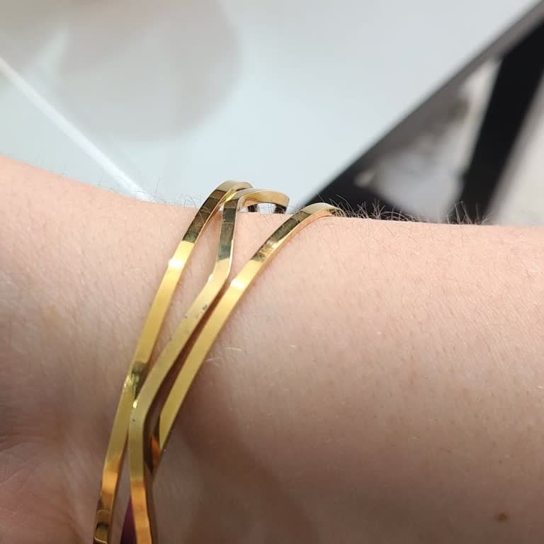 Kalitesiz Ürün Ve İletişimsizlik Mağduriyeti