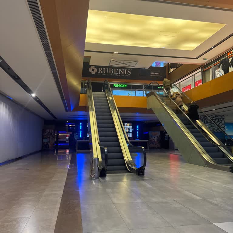 Trabzon Varlıbaş Cine Galaxy'de Film Başlatılmama Sorunu