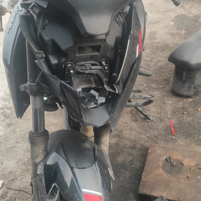 4 Aydır Bekleyen Parçalar Ve Ulaşılamayan Müşteri Hizmetleri