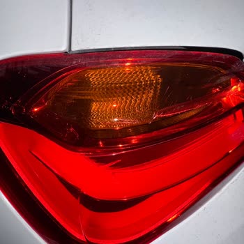 BMW 116d: Kronik Fitil Ve Far Camı Sorunu