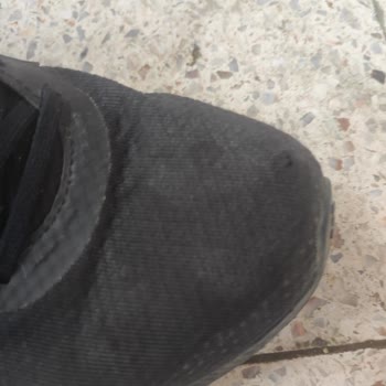 Adidas Ayakkabının Hızla Deforme Olması