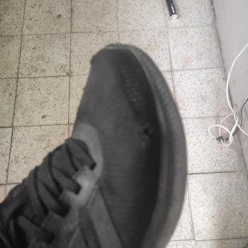 Adidas Ayakkabının Hızla Deforme Olması