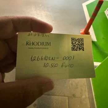 Rolex Mağazasında Müşteri Ayrımcılığı Ve Şeffaflık Eksikliği