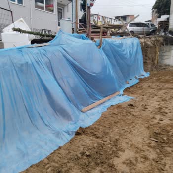 Elektrik Direği Tehlike Saçıyor!
