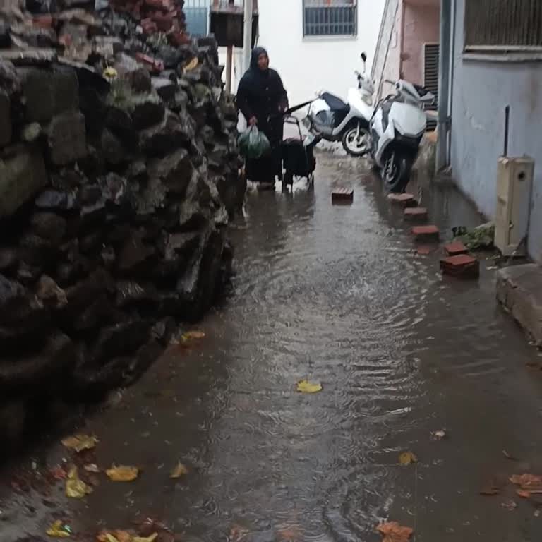 Doğalgaz Çalışması Sonrası Yolların Tamir Edilmemesi