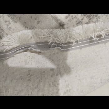 Kalitesiz Halı Ve Müşteri Hizmetlerinde Skandal Davranış