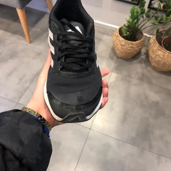 Adidas Ayakkabıda Kalite Sorunu Ve Müşteri Hizmetleri Hayal Kırıklığı